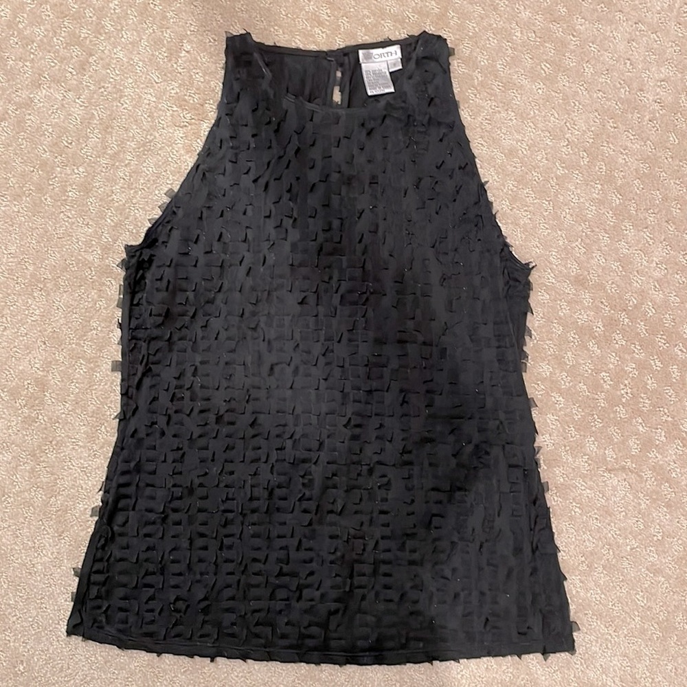 Worth black sleeveless top. Size small.